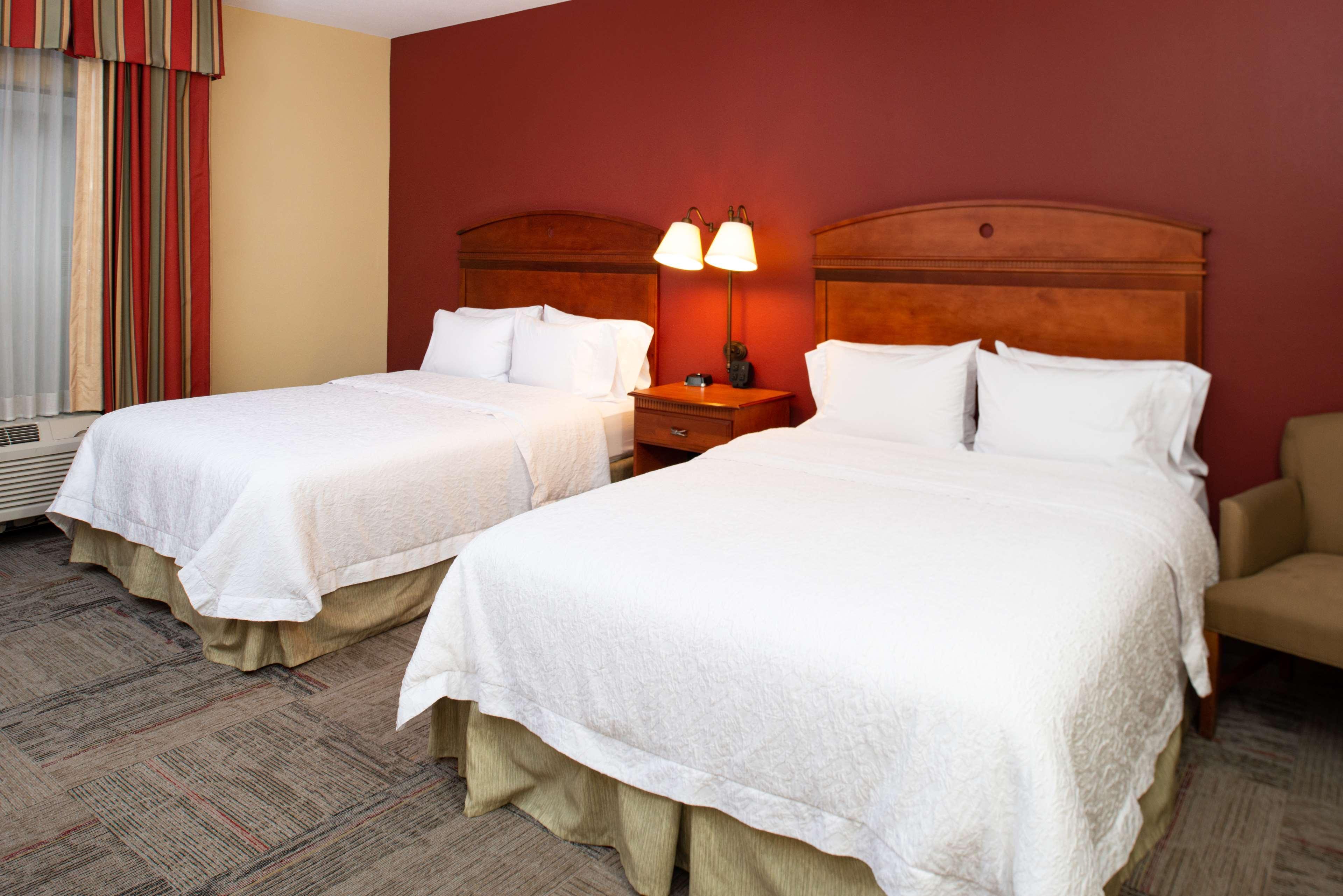 Hampton Inn Kansas City Northeast Εξωτερικό φωτογραφία