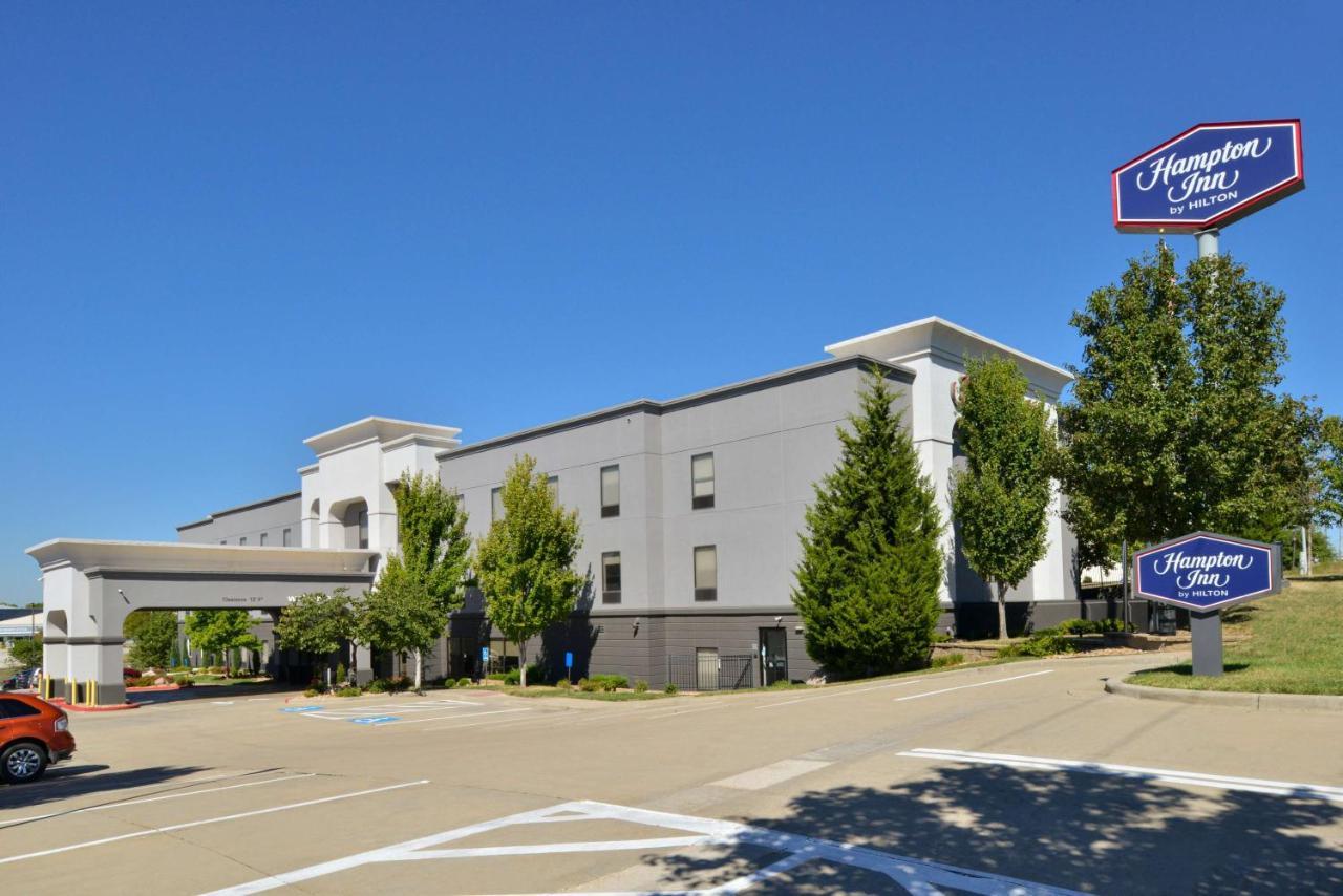 Hampton Inn Kansas City Northeast Εξωτερικό φωτογραφία