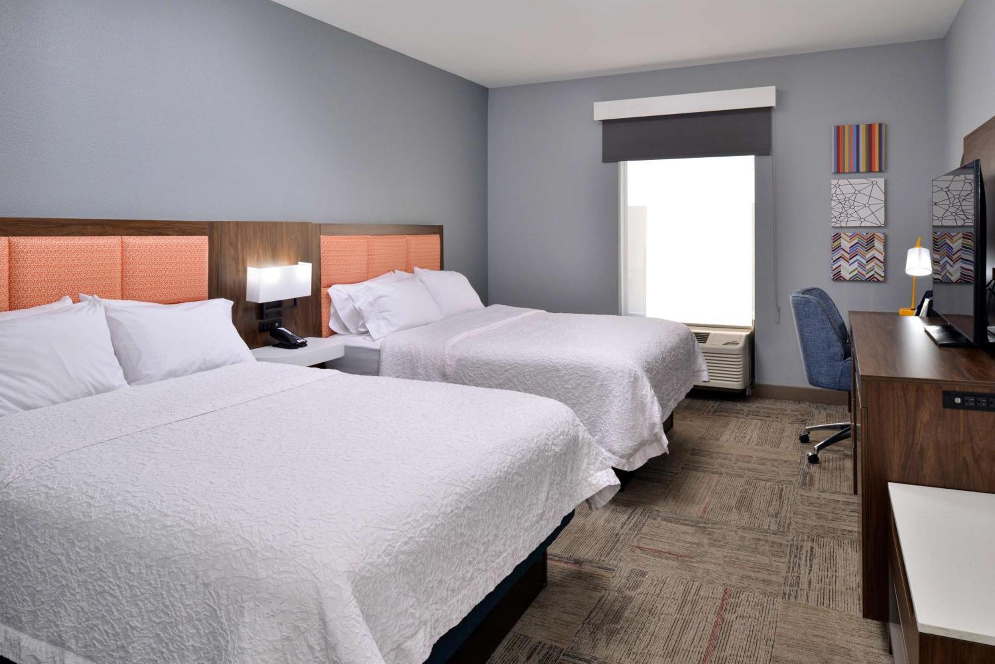 Hampton Inn Kansas City Northeast Εξωτερικό φωτογραφία