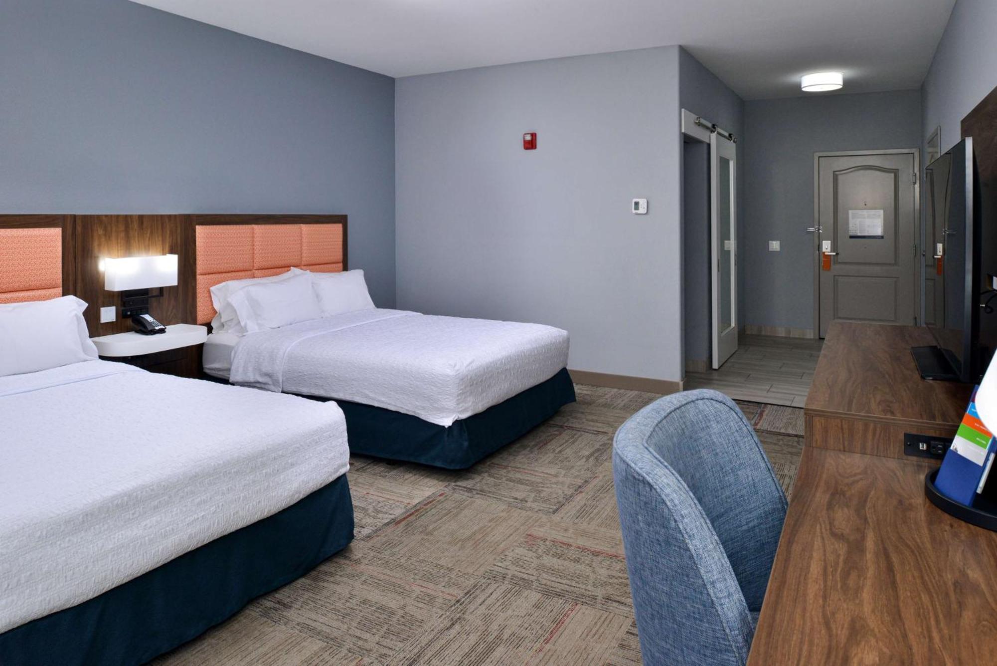 Hampton Inn Kansas City Northeast Εξωτερικό φωτογραφία