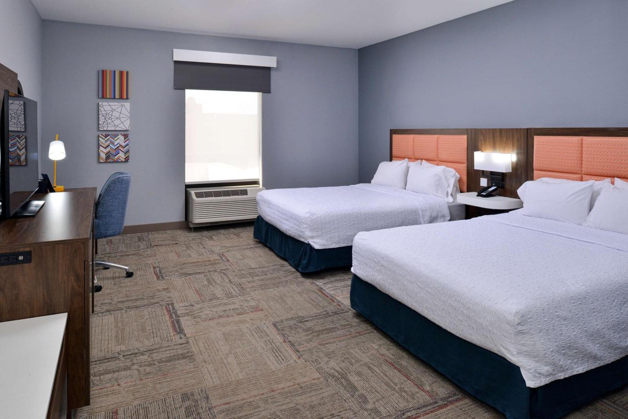 Hampton Inn Kansas City Northeast Εξωτερικό φωτογραφία