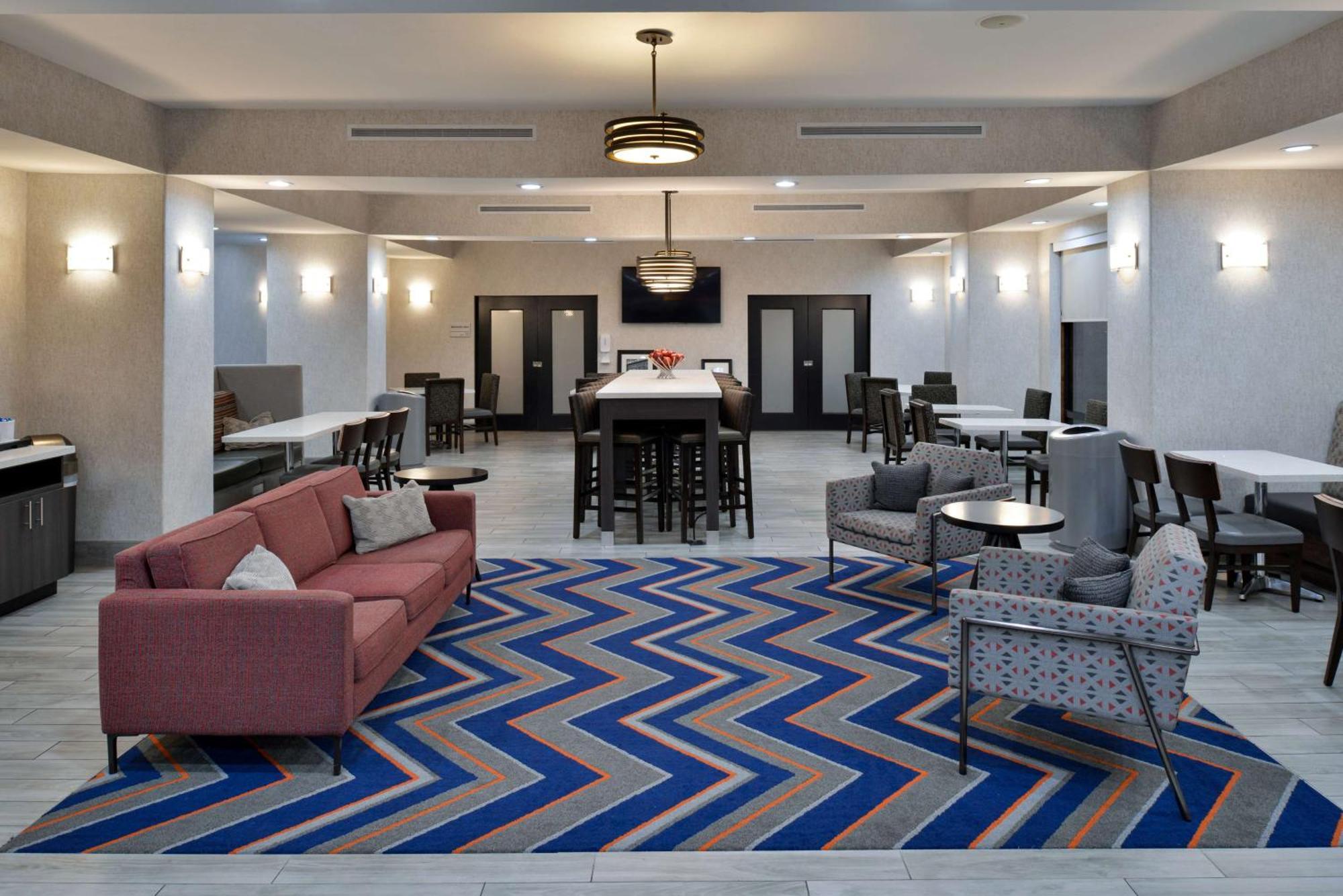Hampton Inn Kansas City Northeast Εξωτερικό φωτογραφία